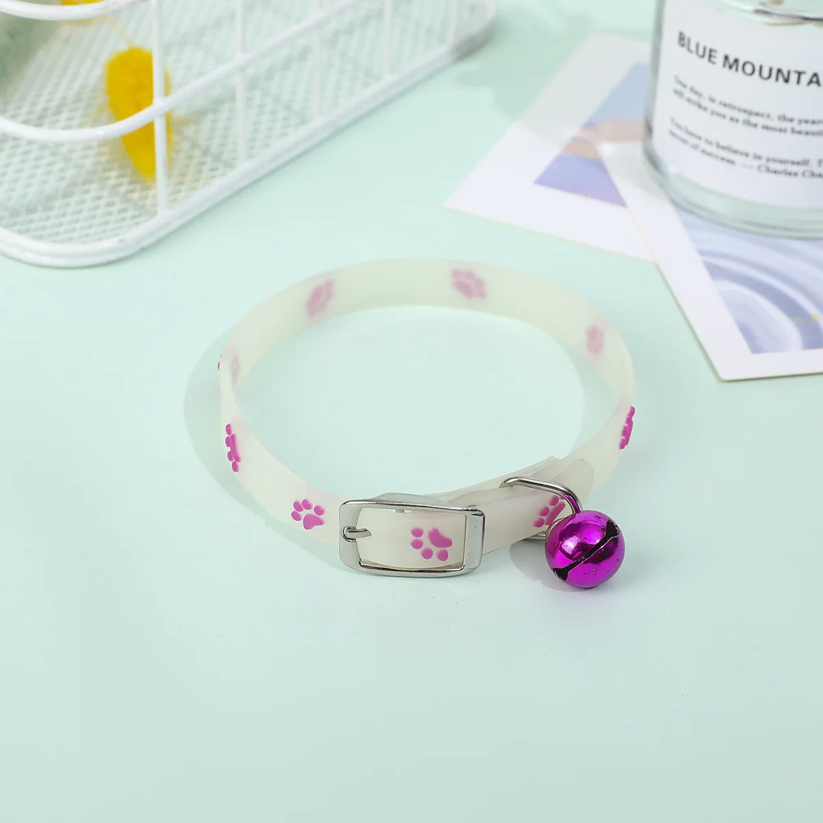 Luminous Cat Necklace Glow Reflective Silicone Bell Collar for Pets