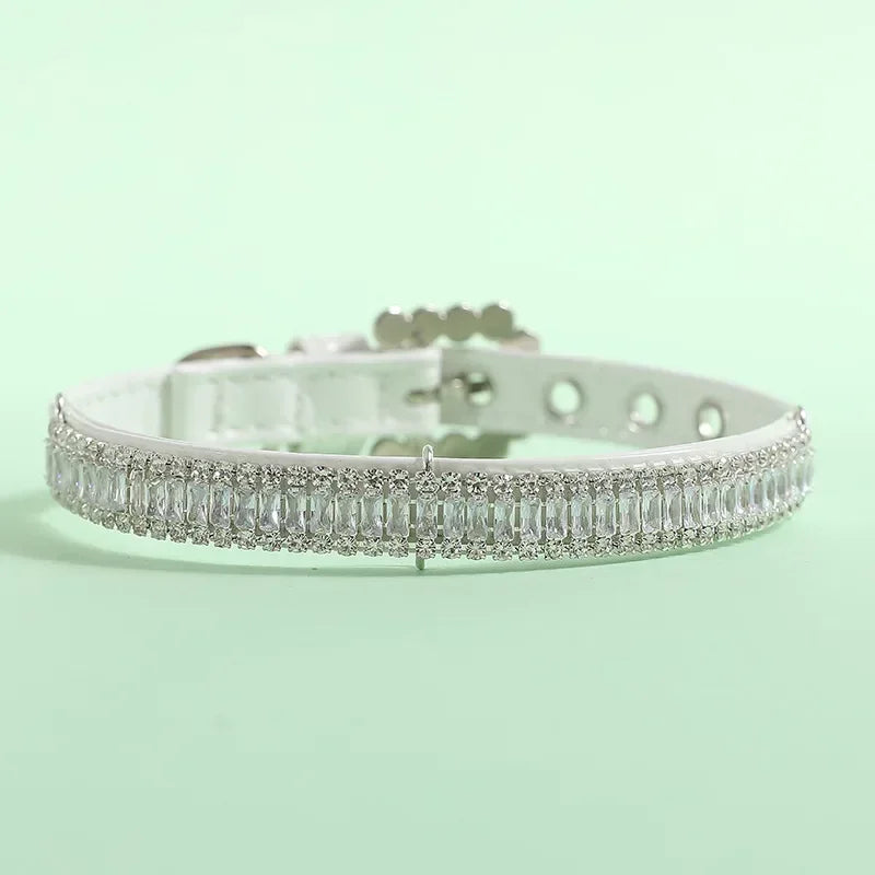 XLeiPetCN Luxury Pearl Necklace Collar For Cats And Small Dogs