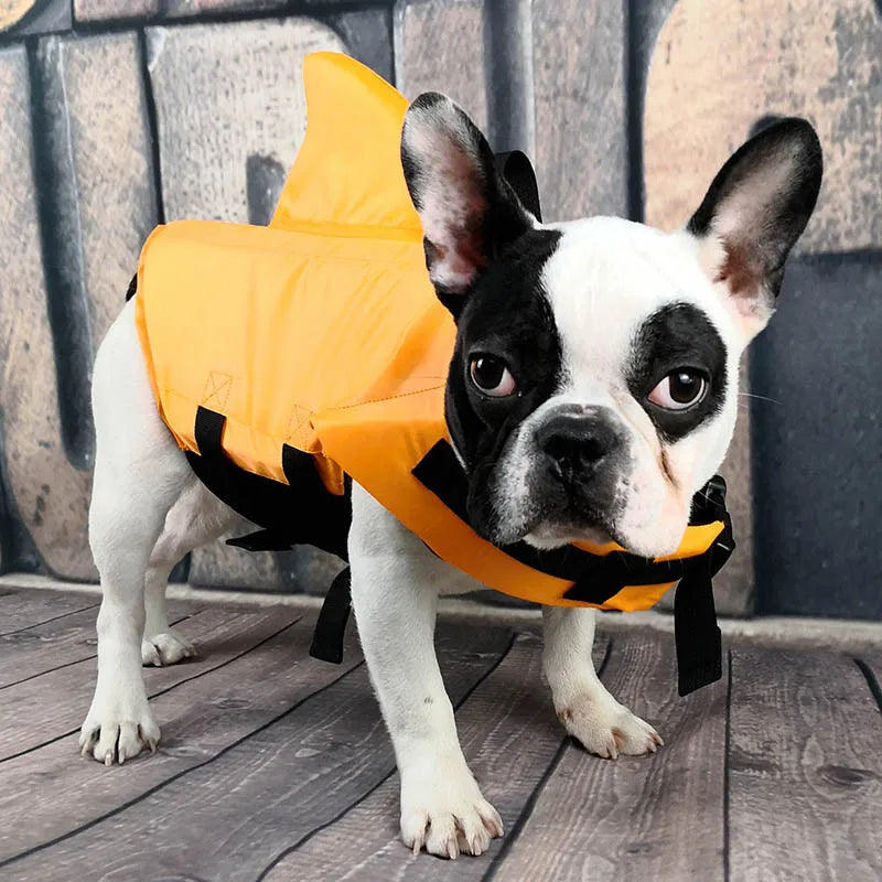 Dog Life Vest Summer Adjustable Pet Shark Swimsuit Enhanced Buoyancy Swimming Jacket Dog Safety Clothes for Medium Large Dogs