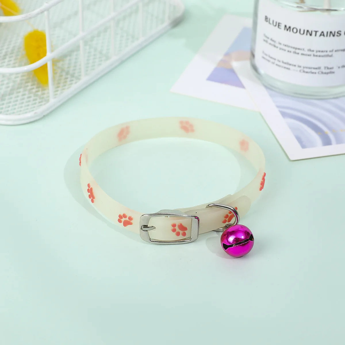 Luminous Cat Necklace Glow Reflective Silicone Bell Collar for Pets