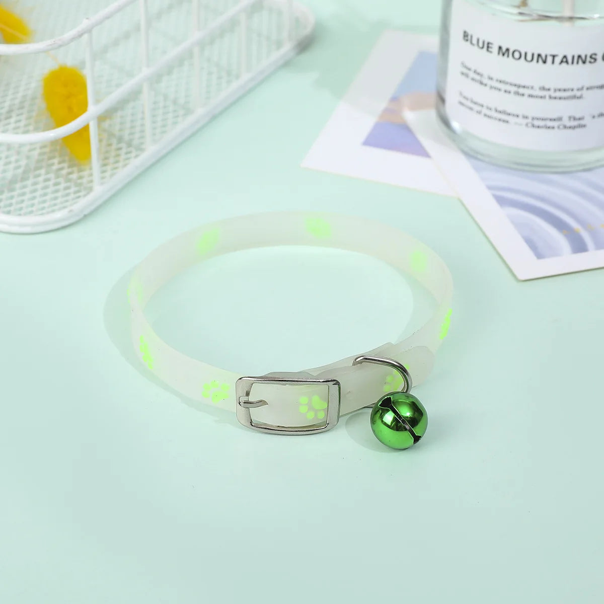 Luminous Cat Necklace Glow Reflective Silicone Bell Collar for Pets