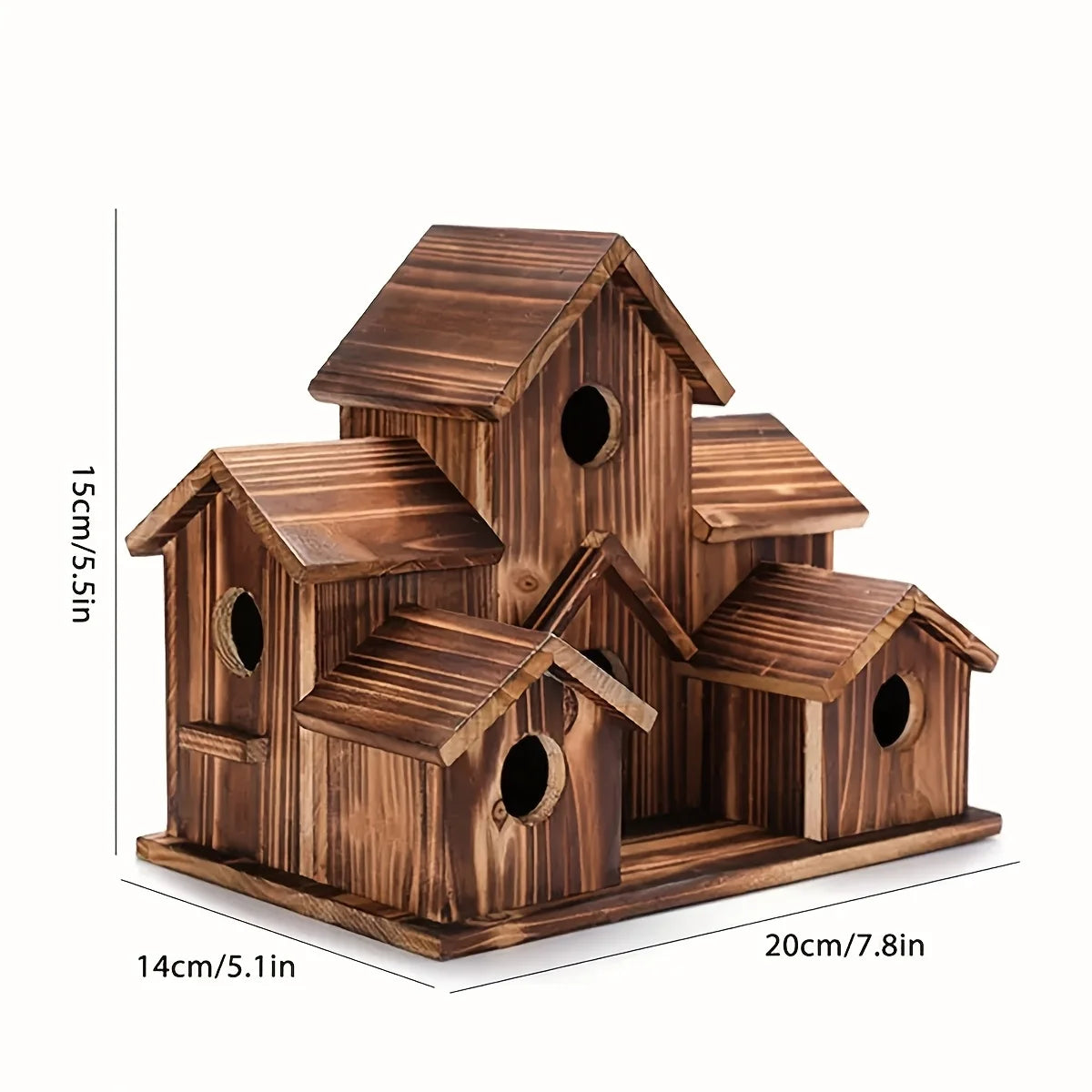 Single Outdoor Birdhouse Designed for Feeding Birds in Countryside Settings, Featuring a Compact House Style Suitable for Bluebirds And Sparrows. Made from Natural Wood, This Hanging Nest Box Is Perfect for Hummingbirds And R