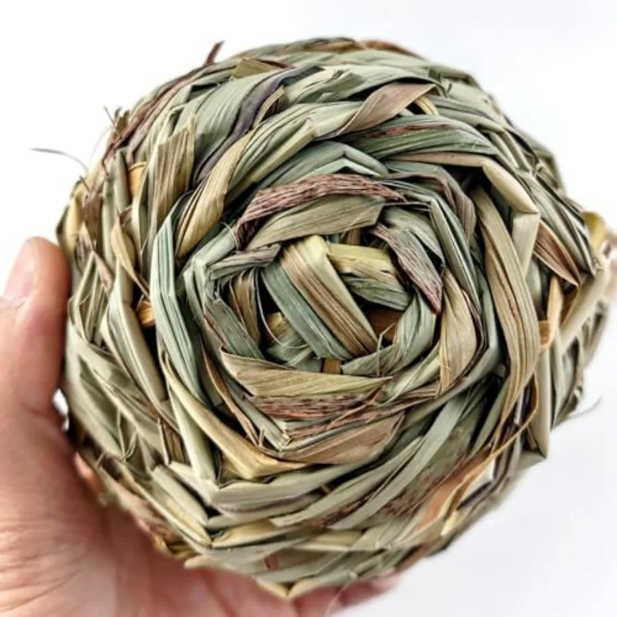 4PCS 5.5inch Hanging Hummingbird Nest House for Outside, Ball Shape, Hand Woven, Durable Sturdy, Made of Natural Grass, Perfect